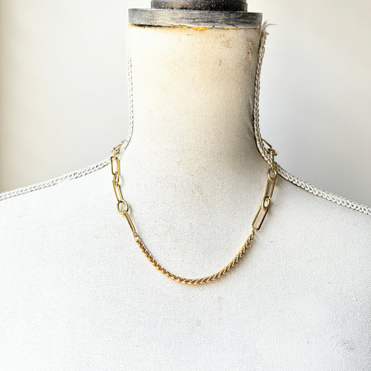 Mixed chain layering necklace